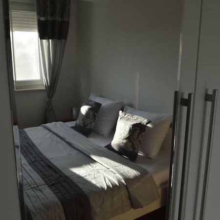 וודיצה Apartament M & E מראה חיצוני תמונה