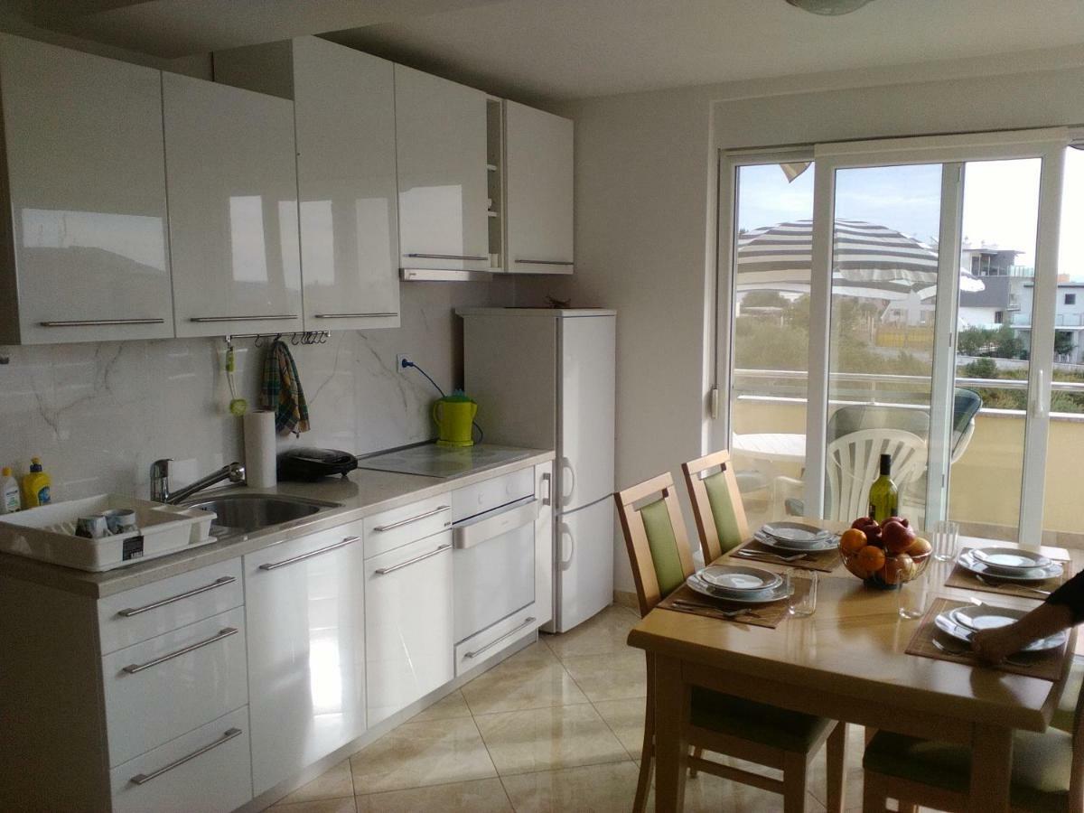 וודיצה Apartament M & E מראה חיצוני תמונה