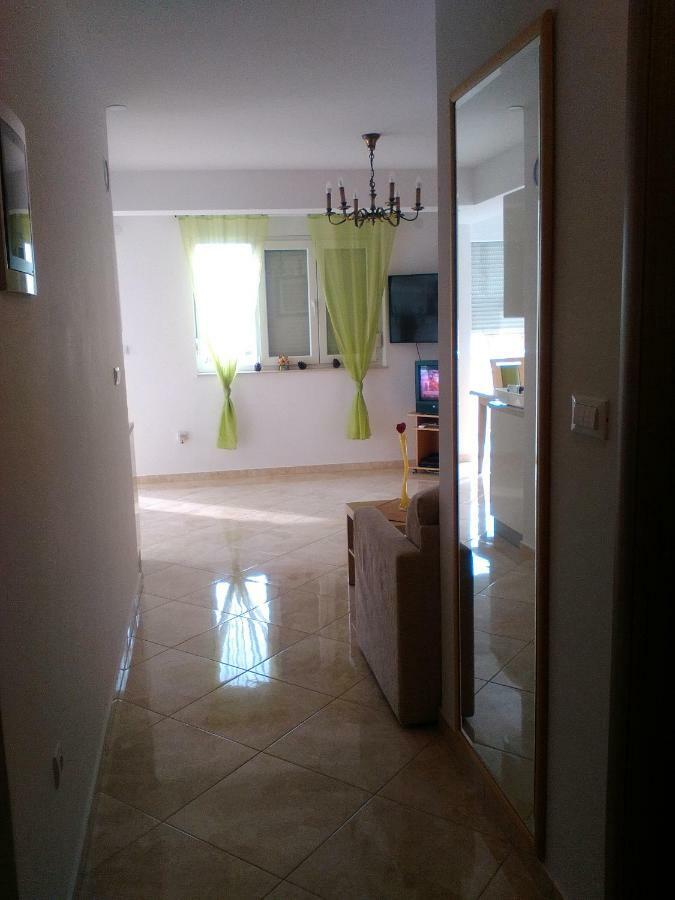 וודיצה Apartament M & E מראה חיצוני תמונה